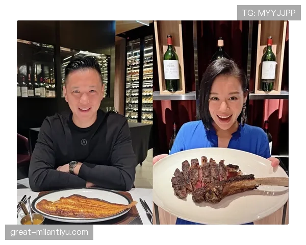 任子威拿着路边早餐的样子，怎么看都像隔壁富二代